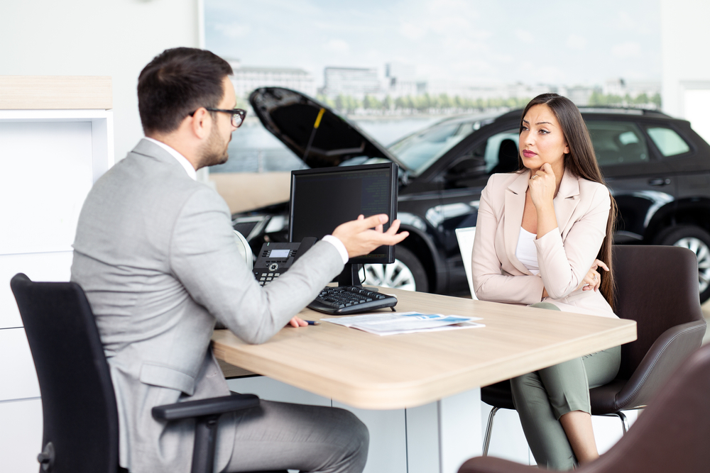 How Do You Beat A Car Salesman At His Own Game (Negotiating TIps) 